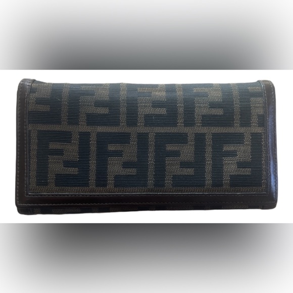 Fendi Handbags - ❤️FENDI ZUCCA VINTAGEong wallet